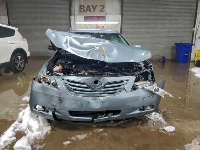 Toyota Camry Ce Image 4