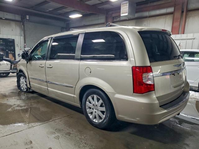 Chrysler Minivan Touring Image 11