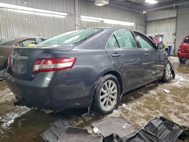 Toyota Camry Se Image 2