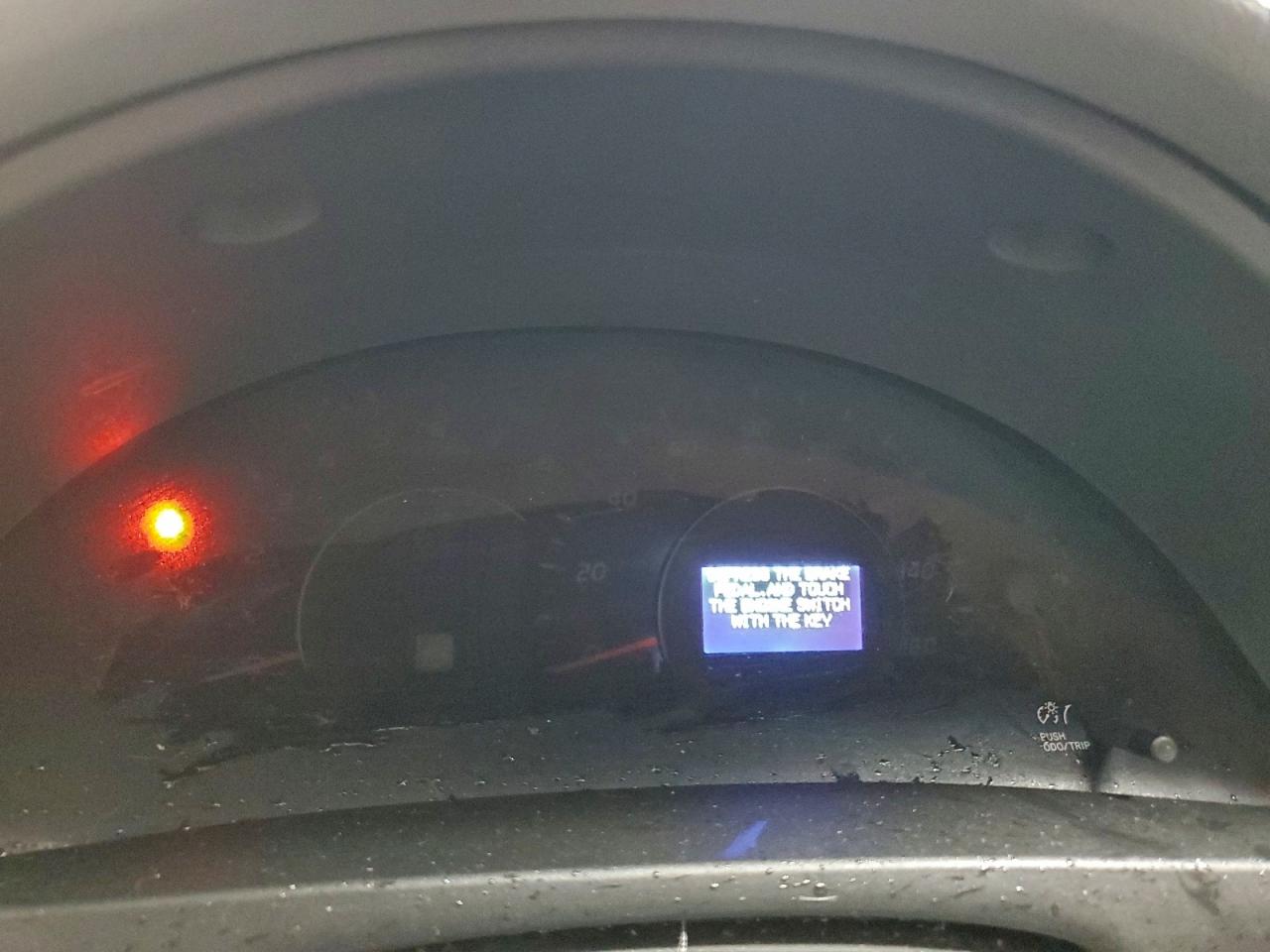 Toyota Camry Se Image 7