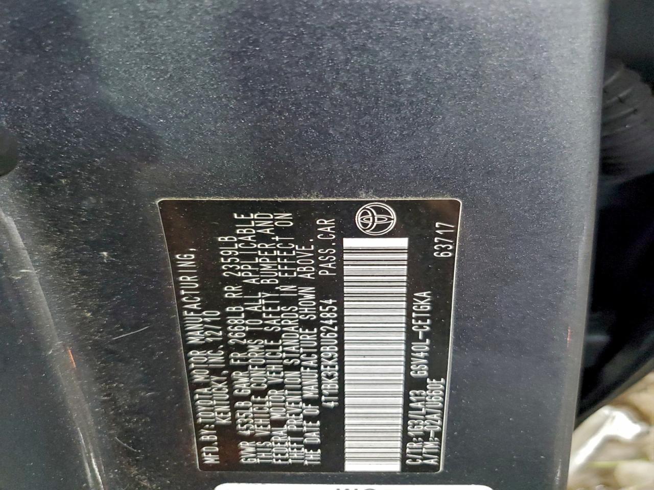 Toyota Camry Se Image 6