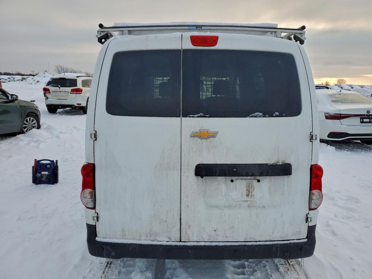 Chevrolet Express Lt Image 13