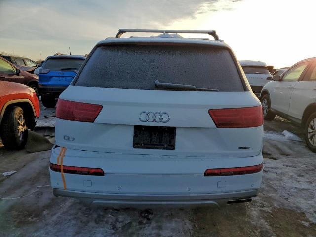 Audi Q7 Premium Plus Image 4