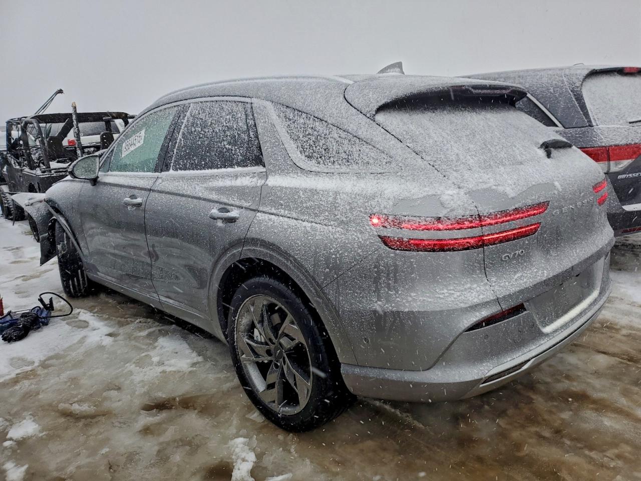 Genesis Gv70 Base Base Image 2