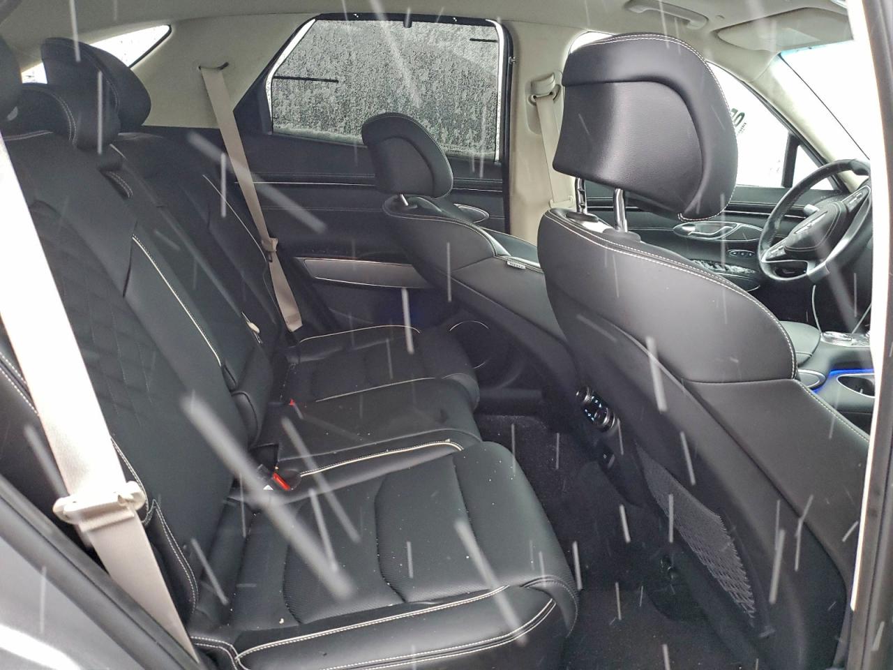 Genesis Gv70 Base Base Image 6