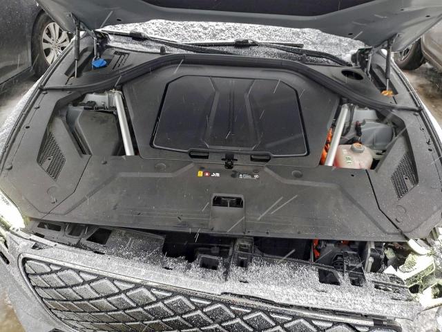 Genesis Gv70 Base Base Image 5