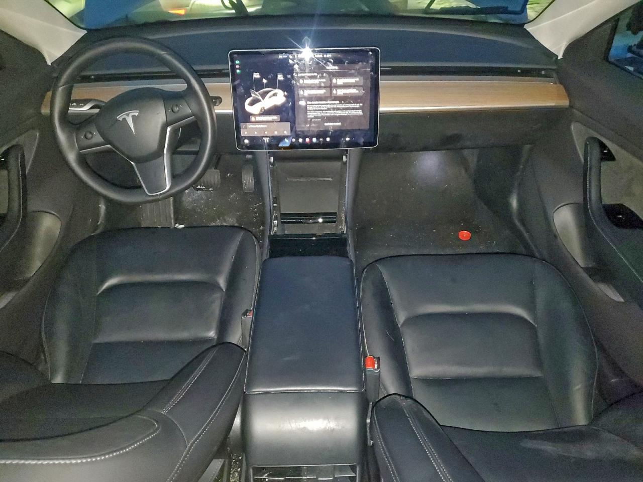 Tesla Model 3 Image 2