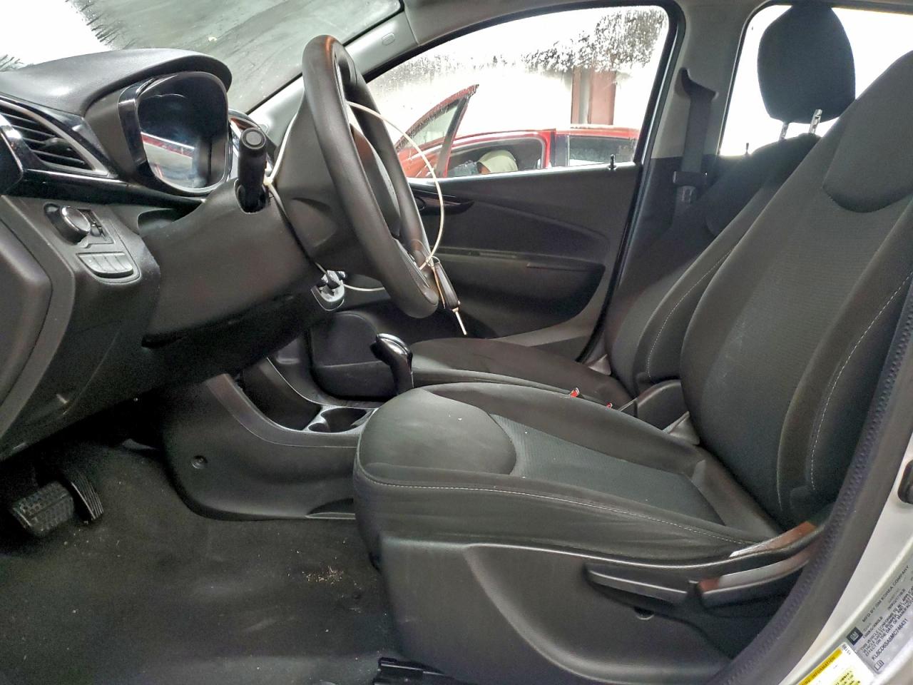 Chevrolet Spark 1lt Image 8