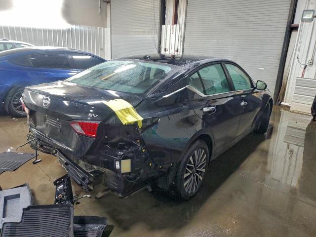 Nissan Altima Sv Image 2