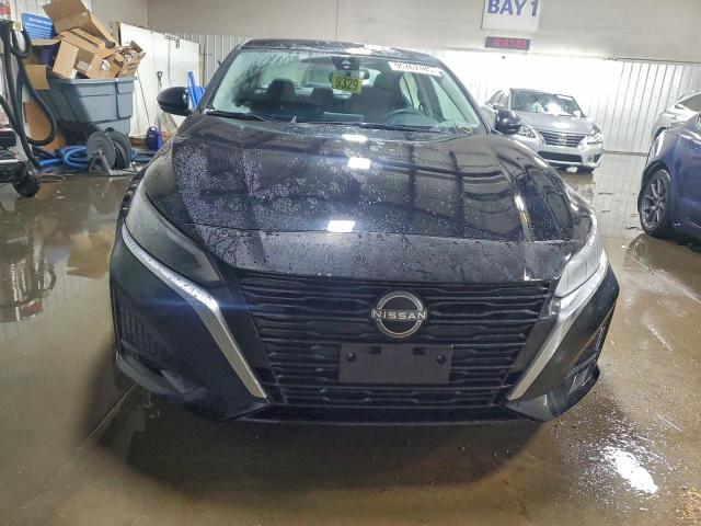 Nissan Altima Sv Image 8