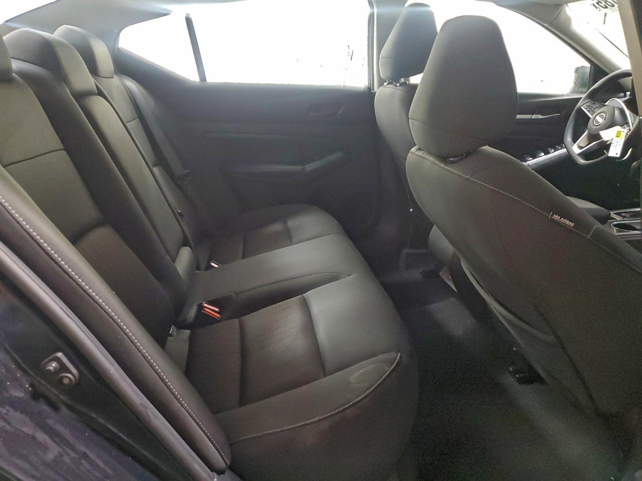 Nissan Altima Sv Image 10