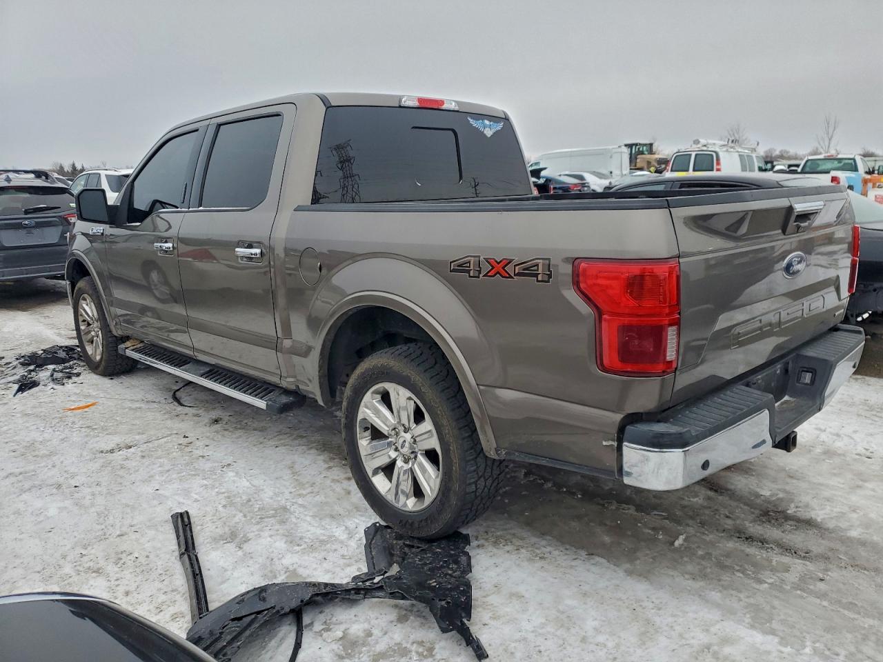 Ford F-150 Supercrew Image 11