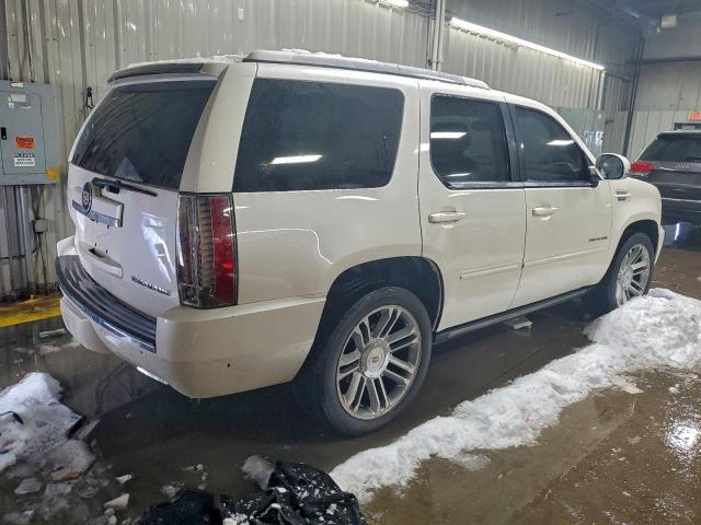 Cadillac Escalade Premium Image 7