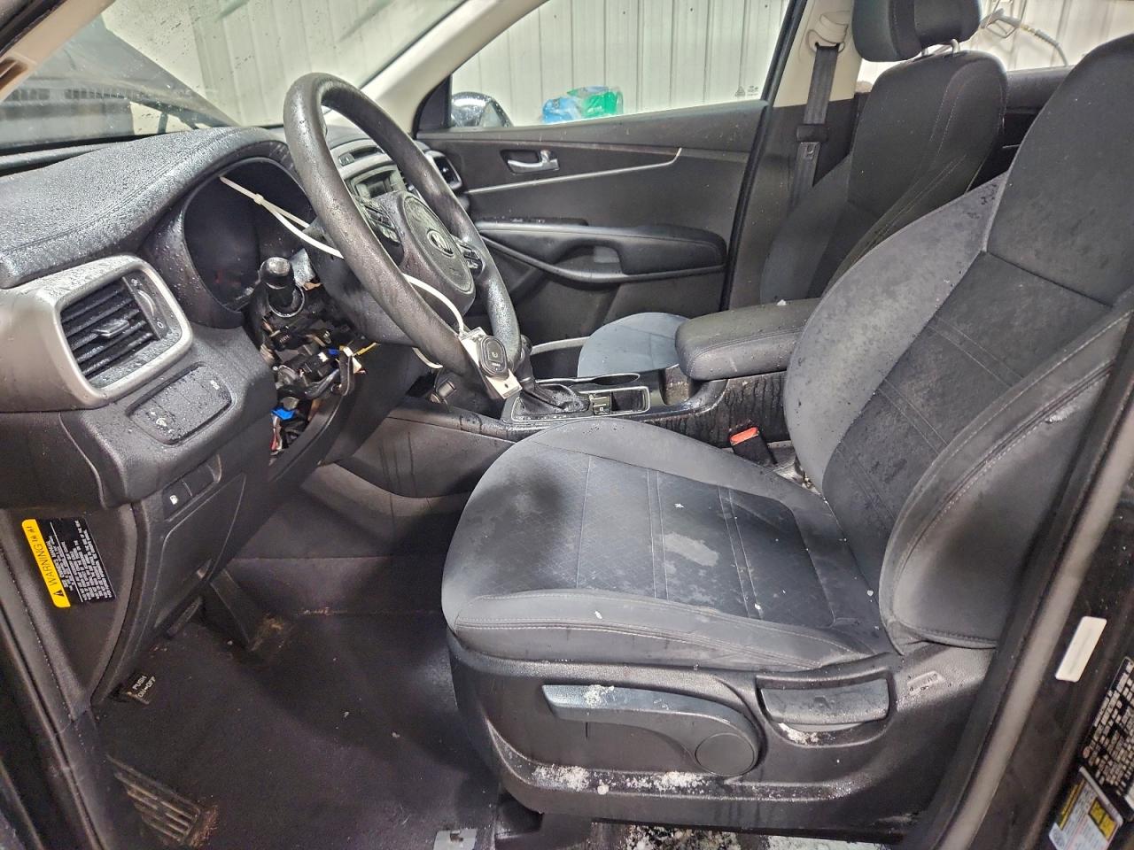 Kia Sorento Lx Image 2