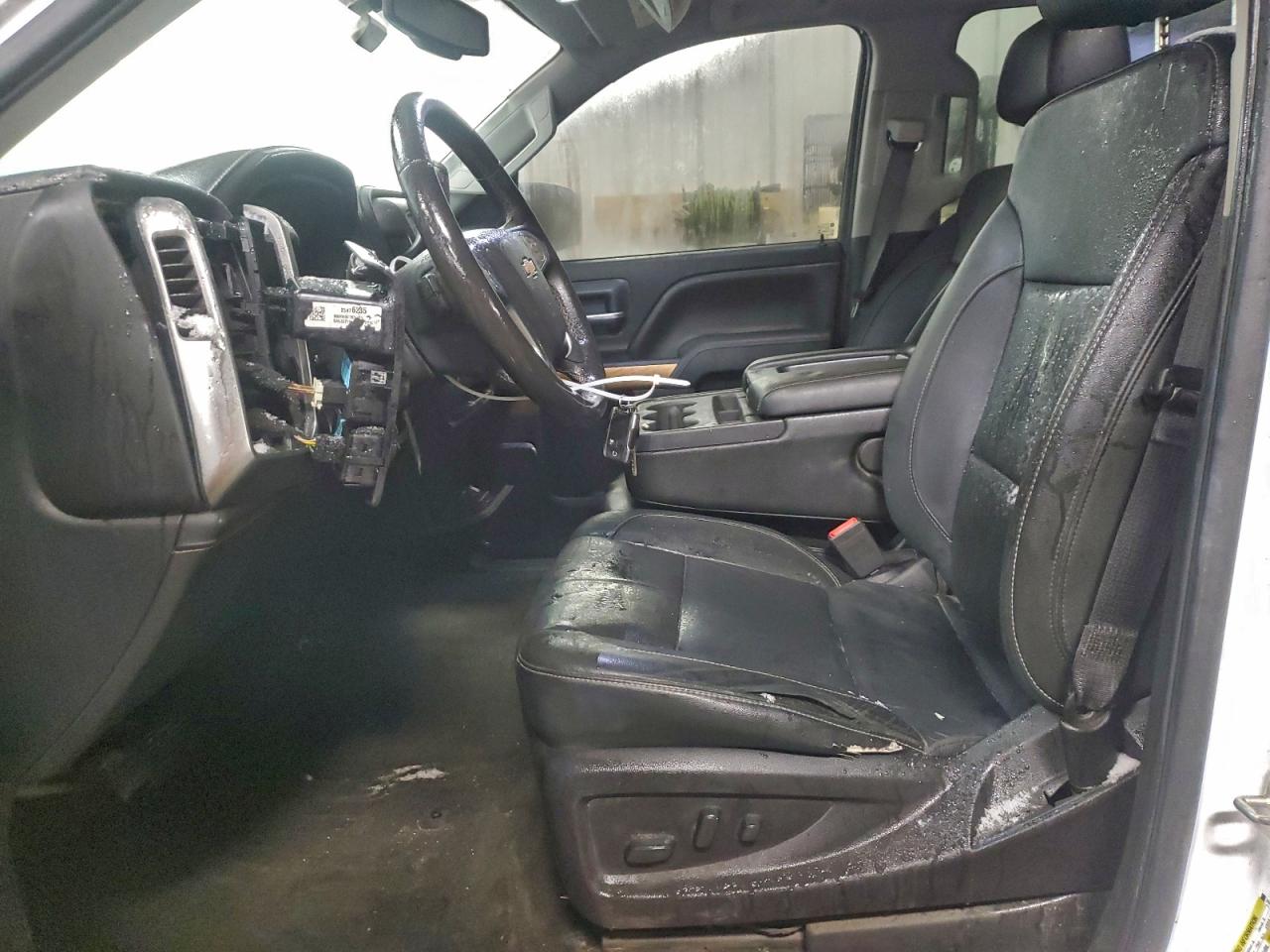 Chevrolet Silverado K1500 Ltz Image 11