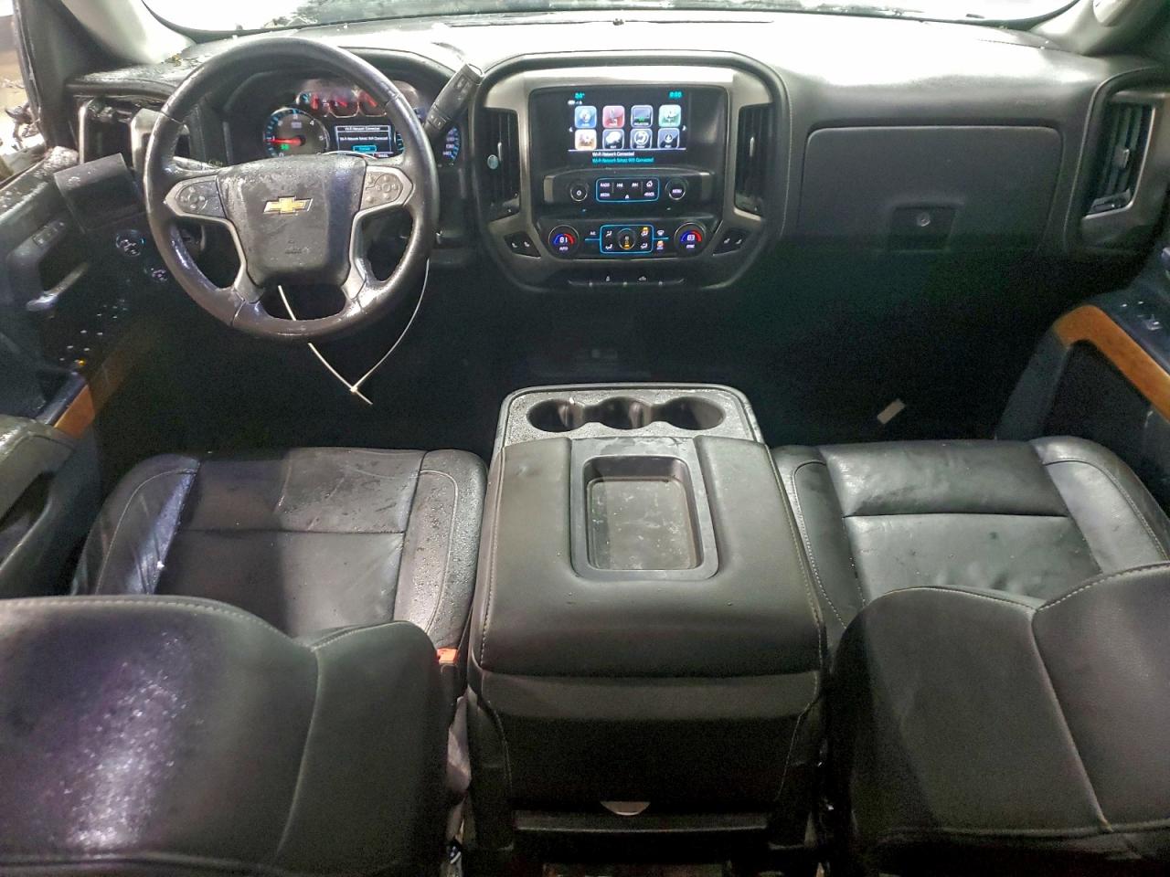 Chevrolet Silverado K1500 Ltz Image 4