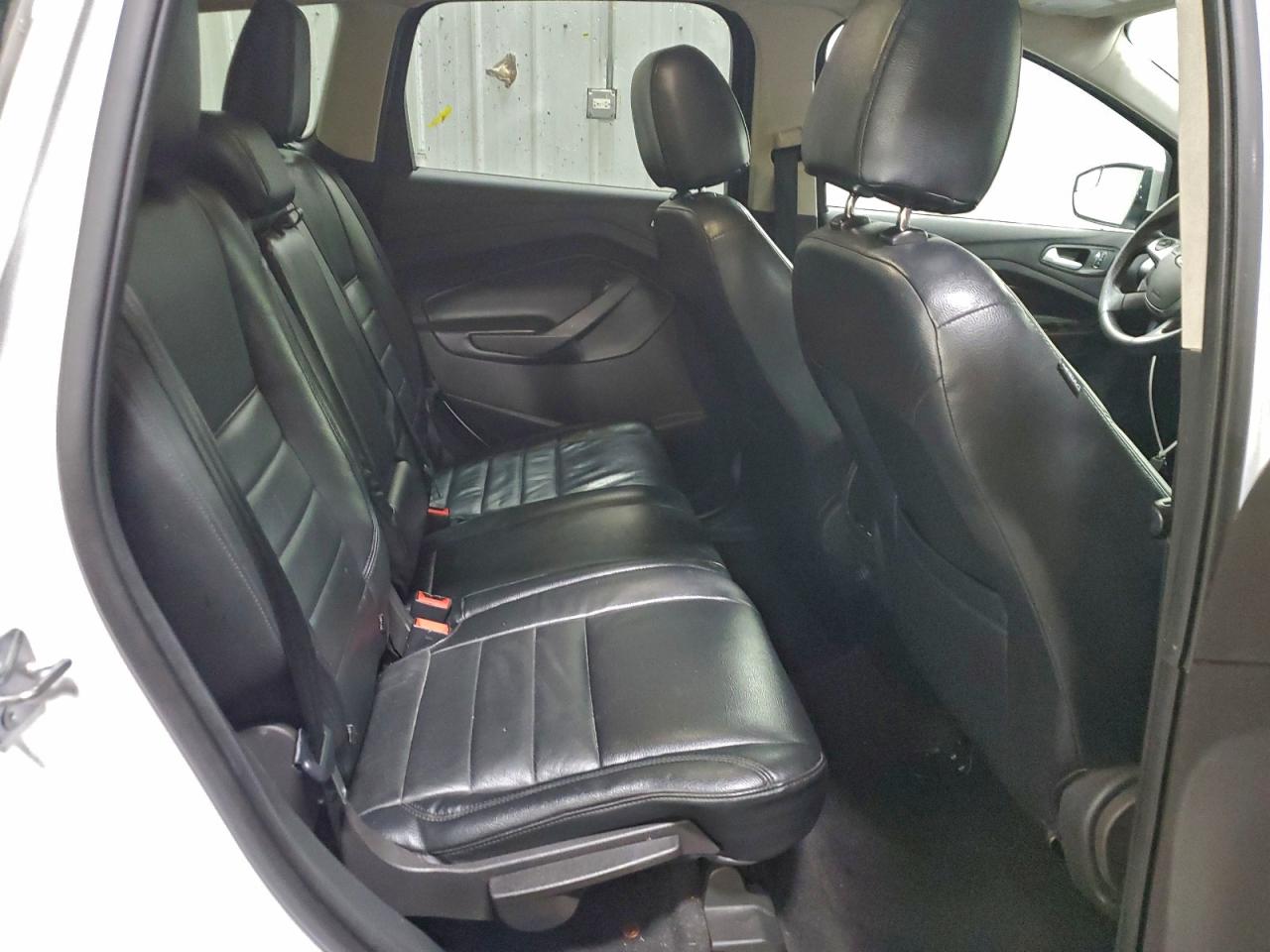 Ford Escape Se Image 9