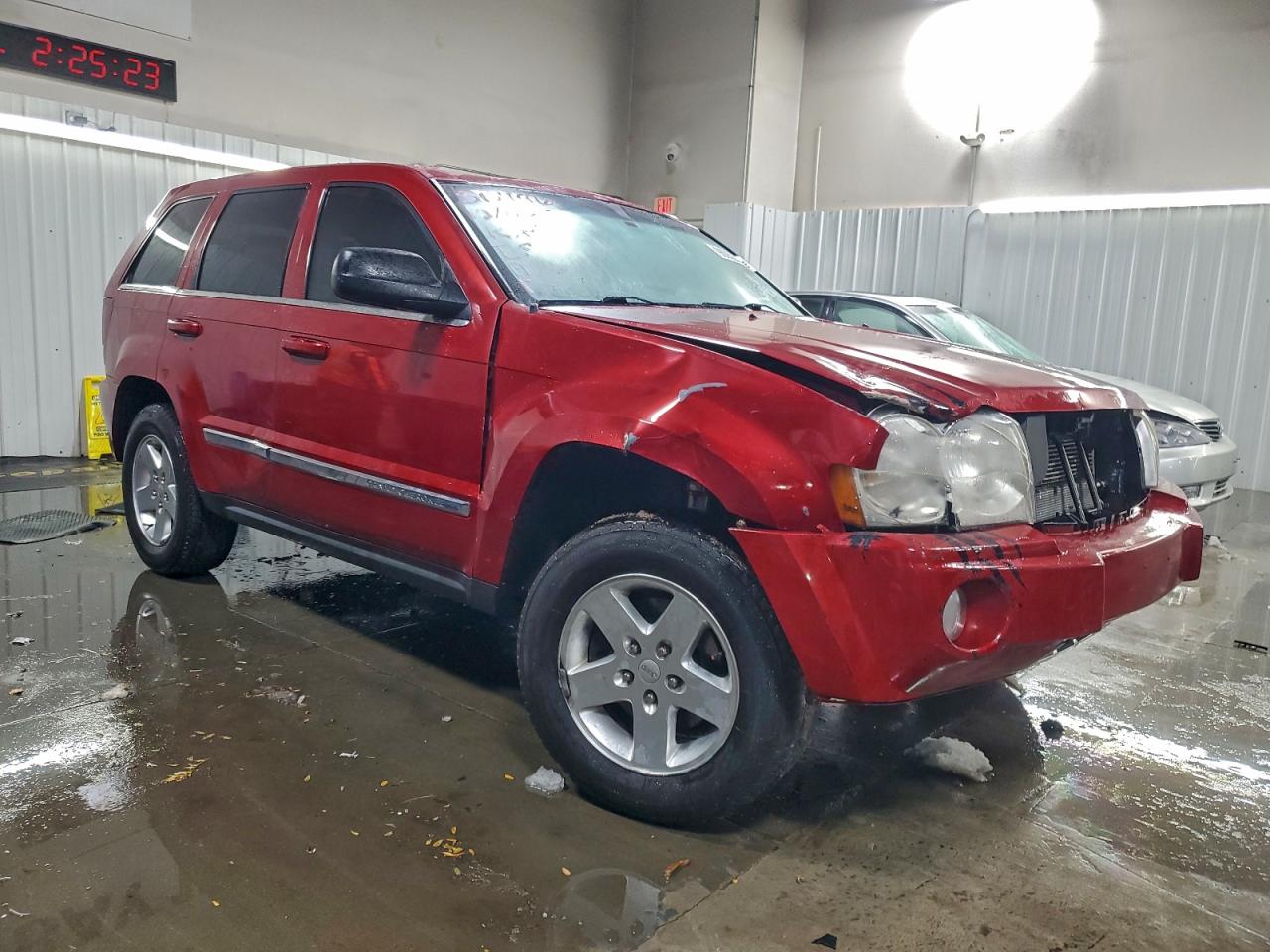 Jeep Grand Cherokee Limited Image 3