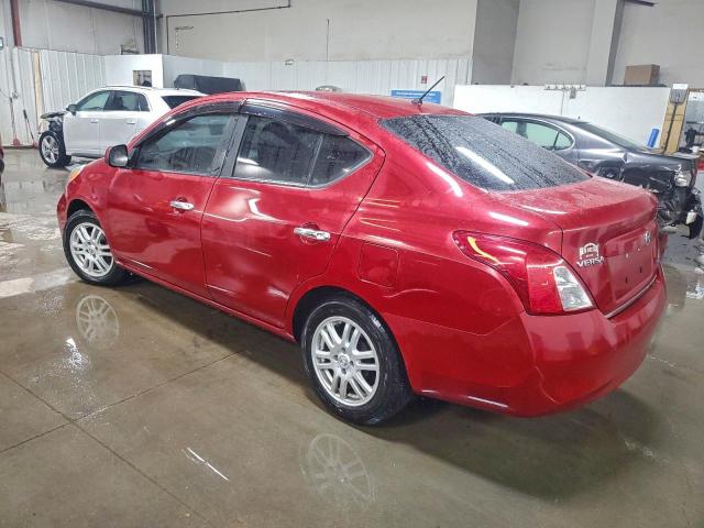Nissan Versa S Image 12
