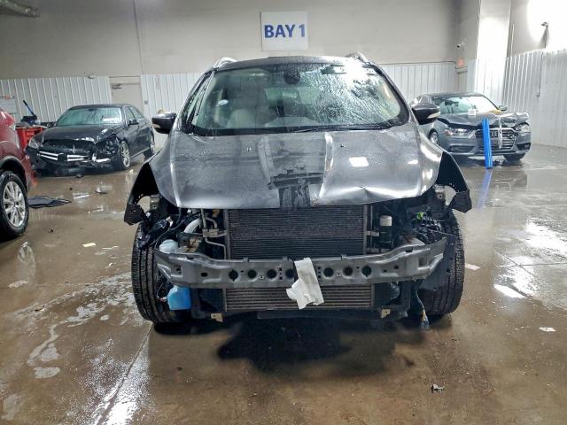 Ford Escape Titanium Image 14