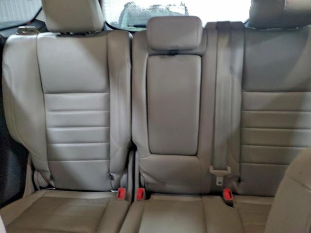 Ford Escape Titanium Image 8