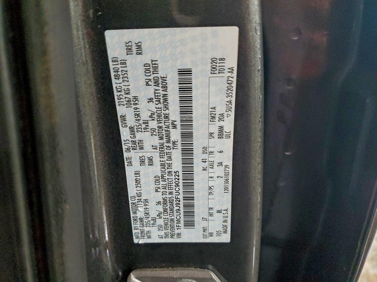 Ford Escape Titanium Image 12