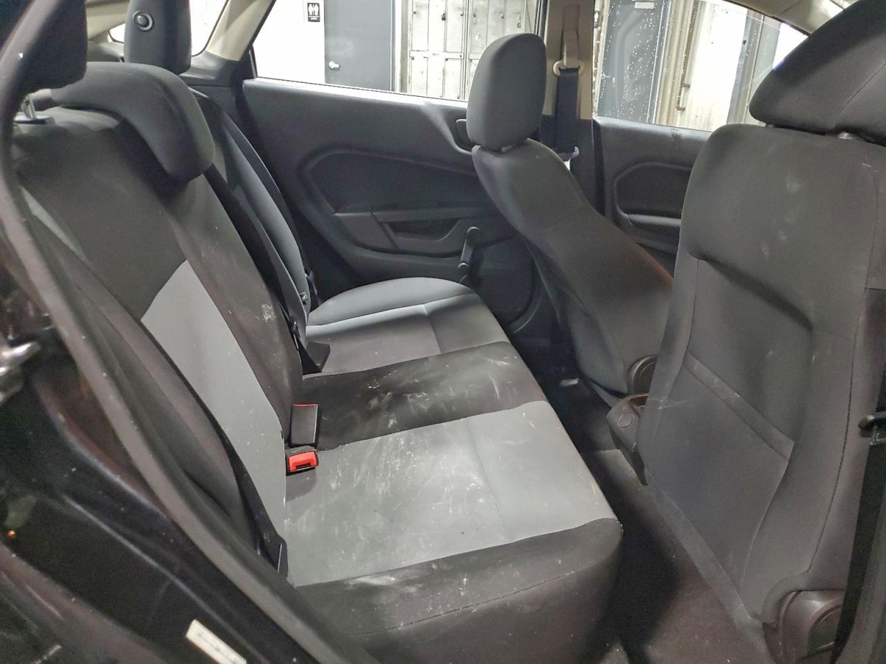 Ford Fiesta S Image 10