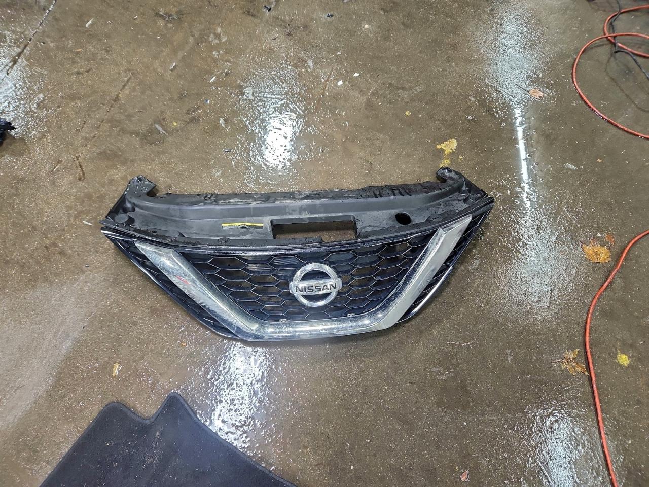 Nissan Sentra S Image 9