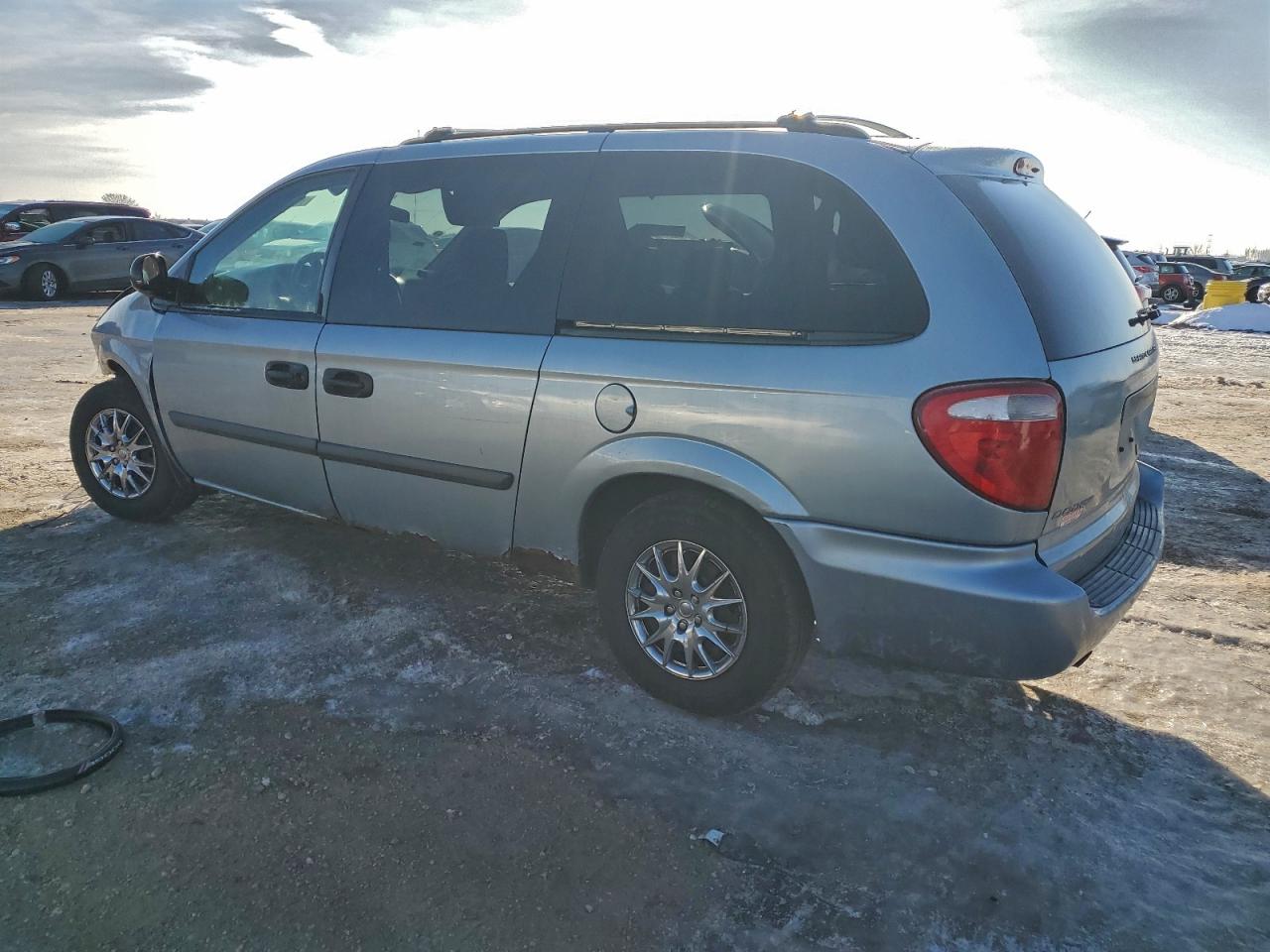 Dodge Caravan Se Image 12