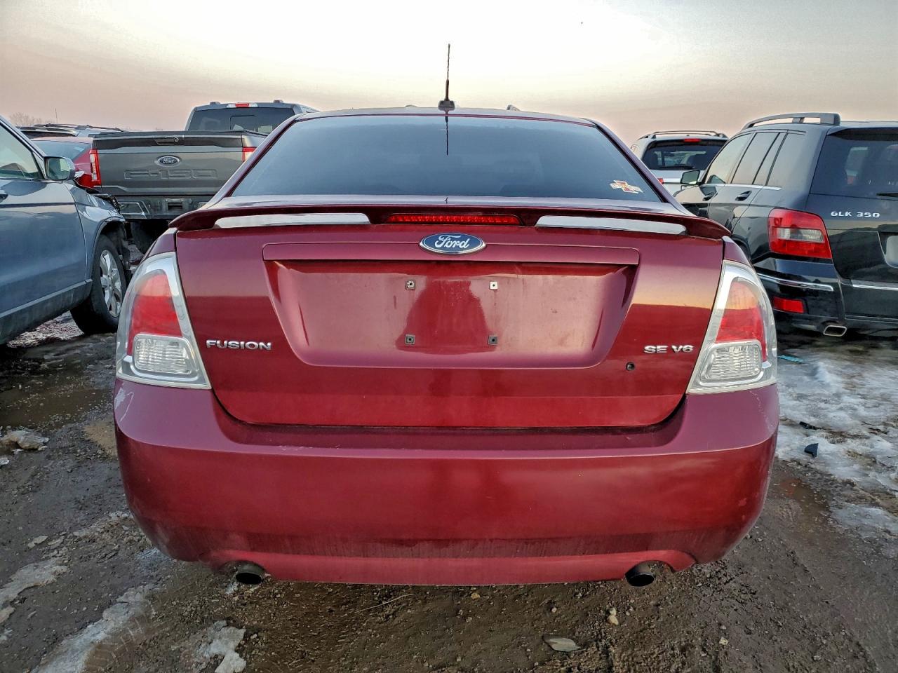 Ford Fusion Se Image 4