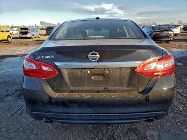 Nissan Altima 2.5 Image 2