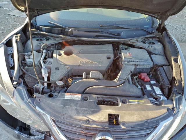 Nissan Altima 2.5 Image 10