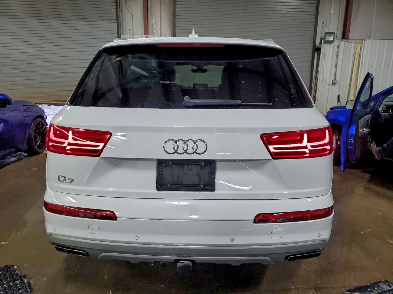 Audi Q7 Prestige Image 10