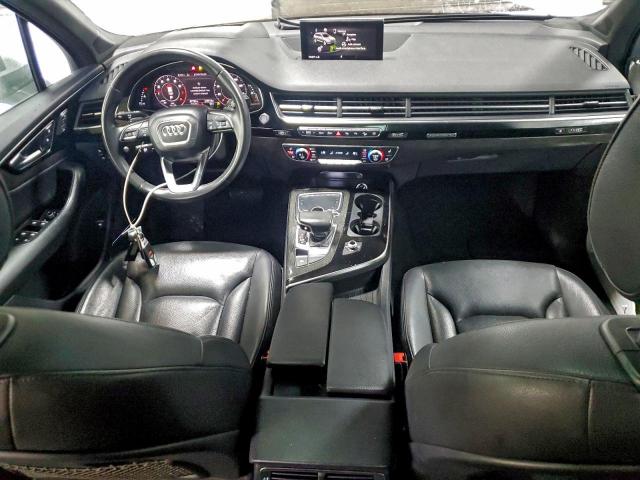 Audi Q7 Prestige Image 8