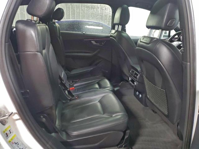 Audi Q7 Prestige Image 13