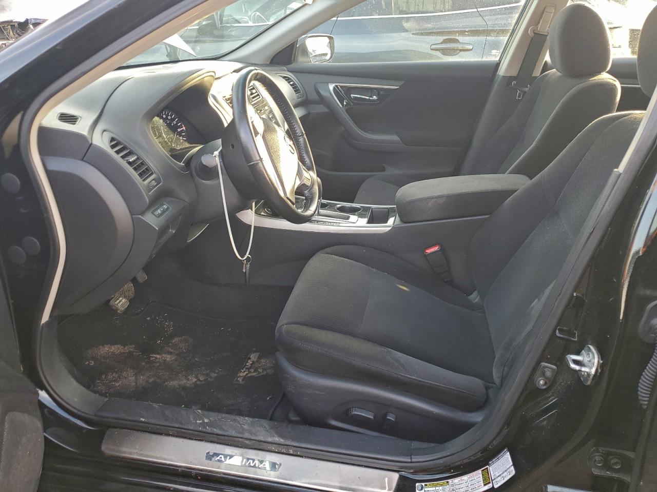 Nissan Altima 2.5 Image 8