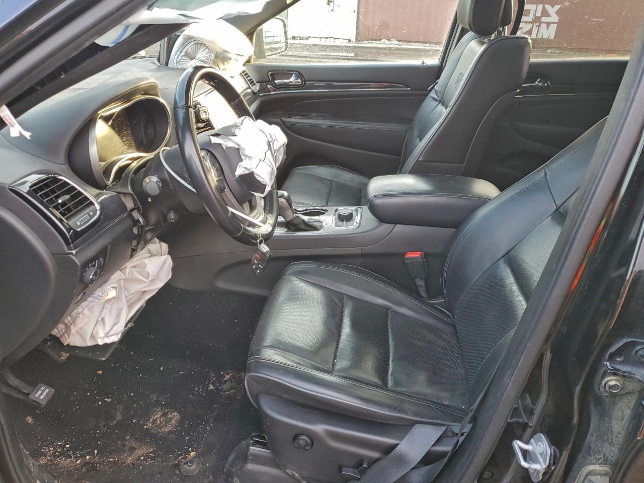 Jeep Grand Cherokee Overland Image 10