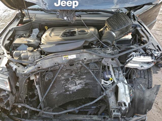 Jeep Grand Cherokee Overland Image 2