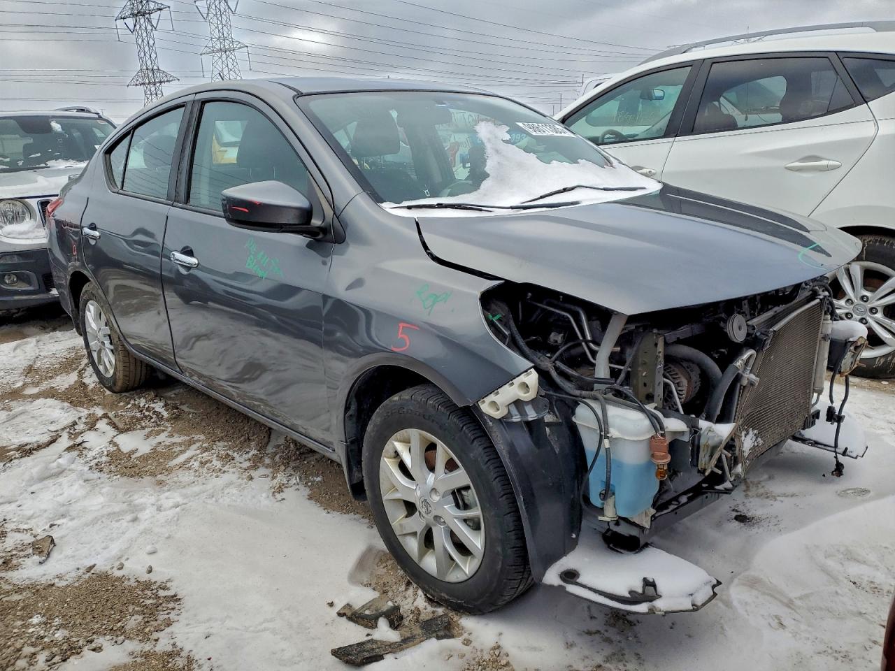 Nissan Versa S Image 5