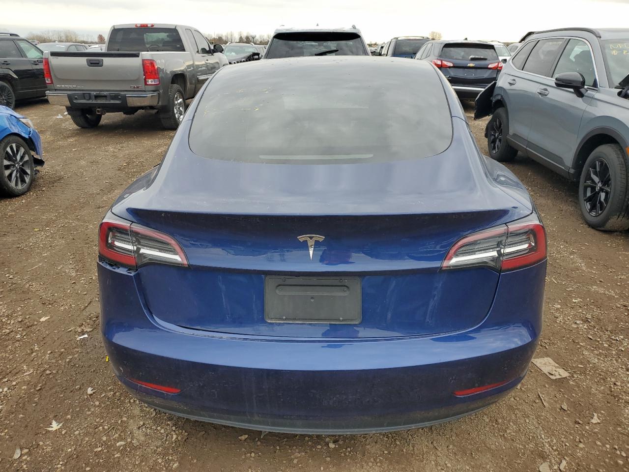 Tesla Model 3 Image 3