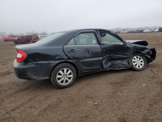 Toyota Camry Le Image 8