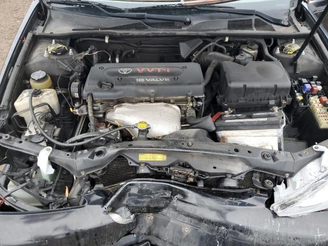 Toyota Camry Le Image 11