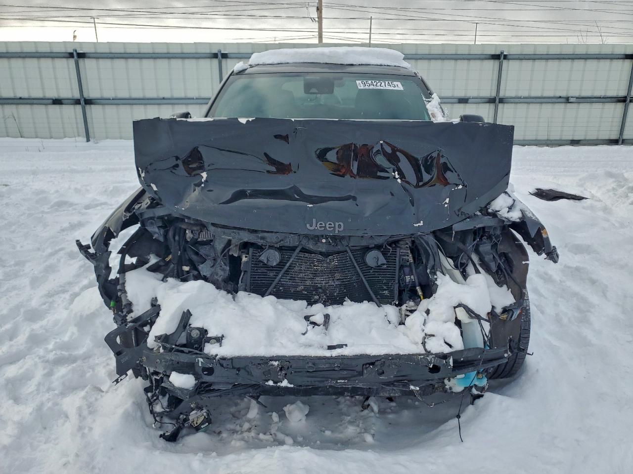 Jeep Grand Cherokee Overland Image 9