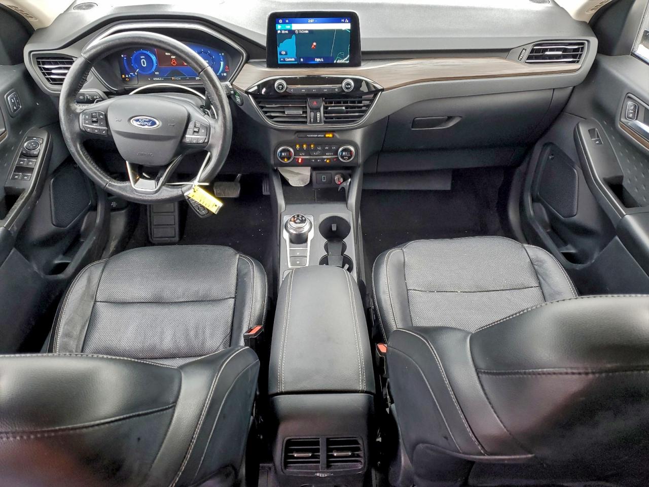 Ford Escape Titanium Image 5