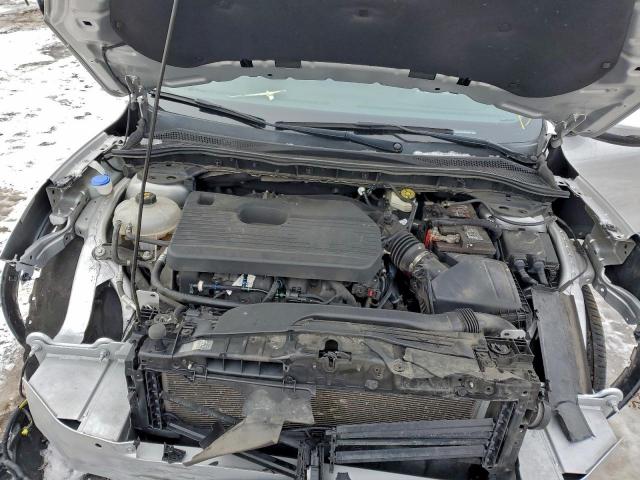 Ford Escape Titanium Image 10