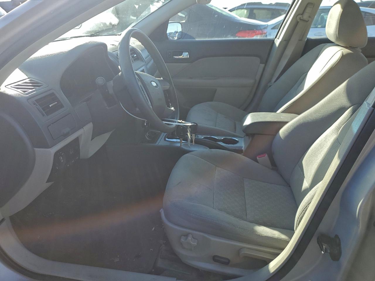 Ford Fusion Se Image 4