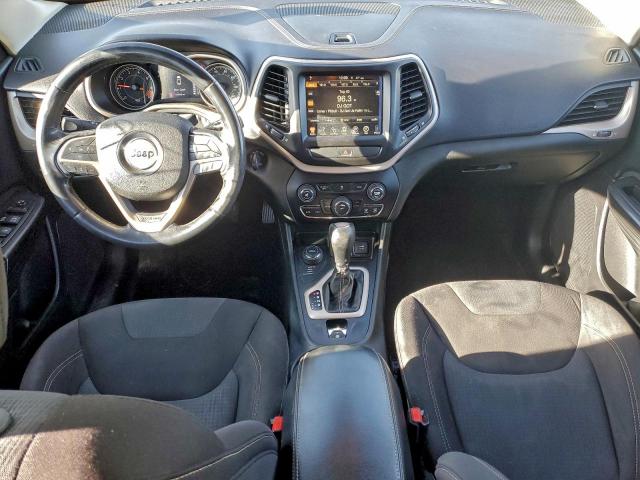 Jeep Grand Cherokee Latitude Image 4