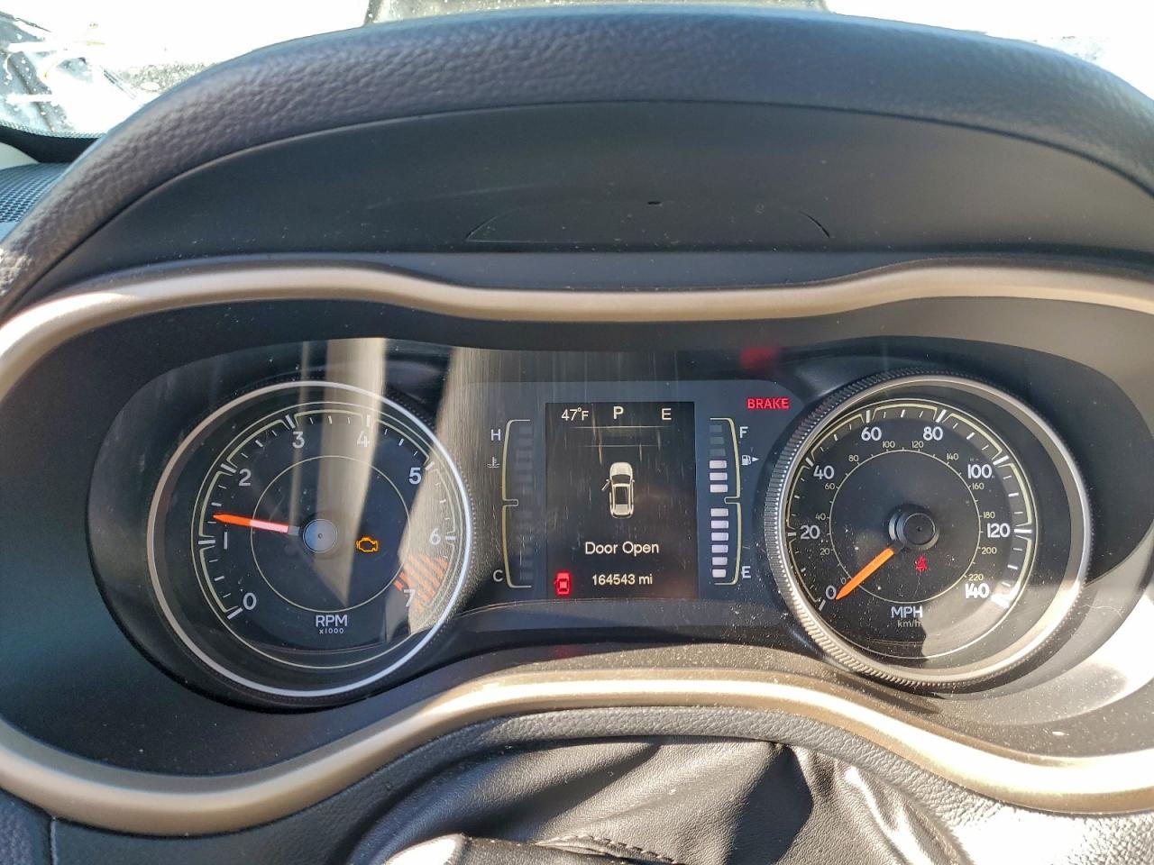 Jeep Grand Cherokee Latitude Image 5