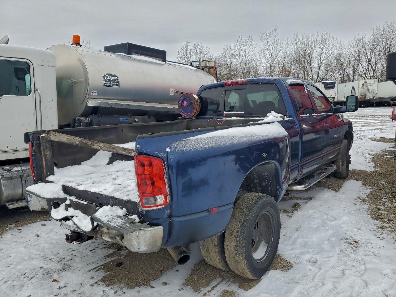 Dodge Ram 3500 St Image 2