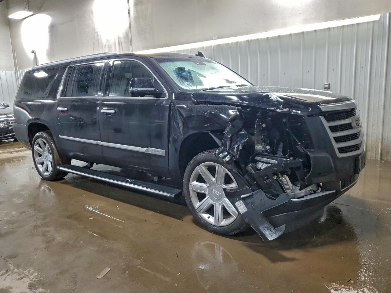 Cadillac Escalade Esv Premium Image 10